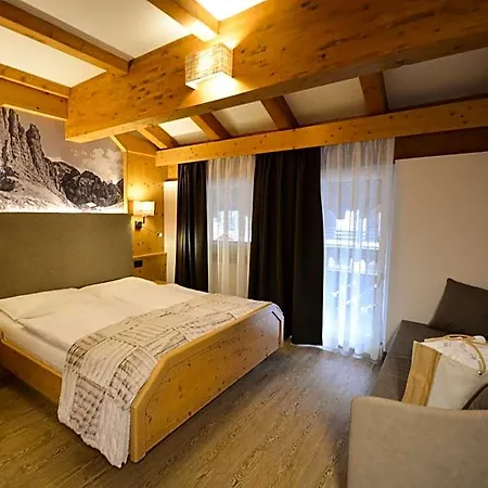 Aparthotel Cirelle Suite&spa Canazei