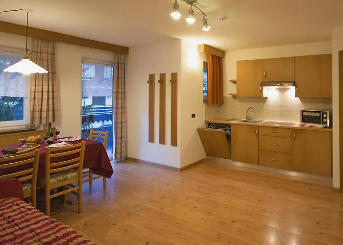 Aparthotel Cirelle & Canazei