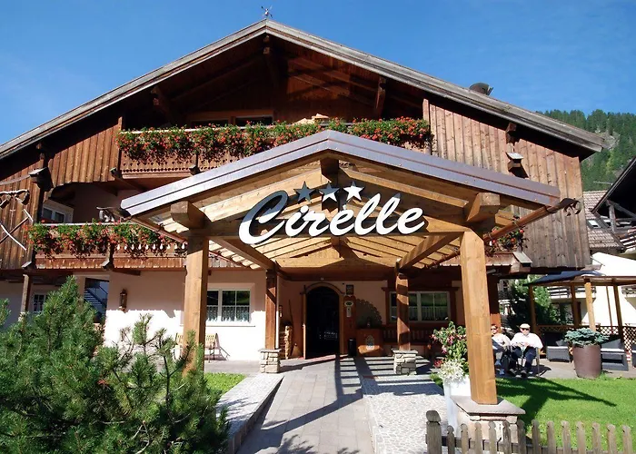 Cirelle & Апарт-отель 4*