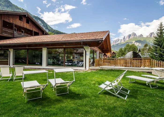 Cirelle & Aparthotel Canazei